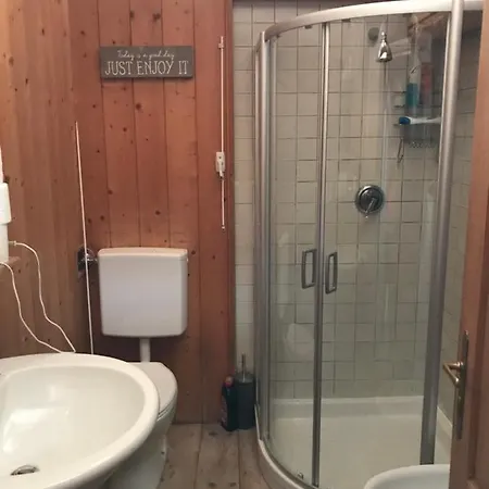 Dağ evi Cherz Romantic House *