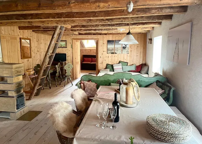 Cherz Romantic House Chalet